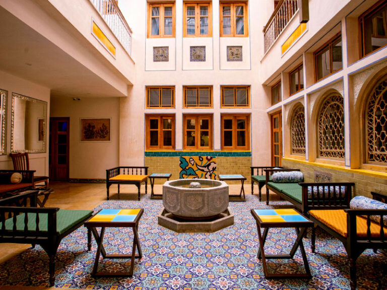 خانه تاریخی بخردی